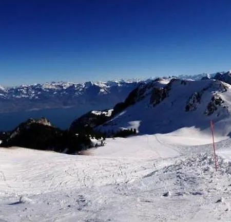Chalet Boutique Alpine With Panoramic Views