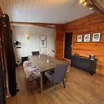 Boutique Alpine With Panoramic Views Толлон