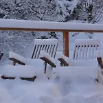 Boutique Alpine With Panoramic Views Шале