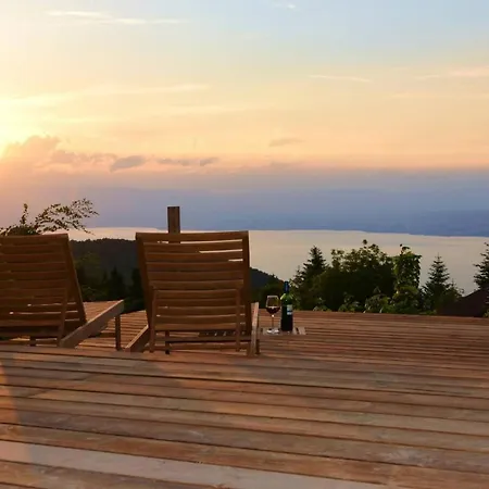 Boutique Alpine With Panoramic Views 샬레