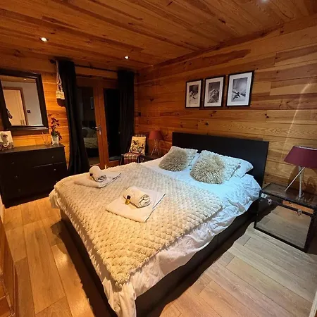 Boutique Alpine With Panoramic Views